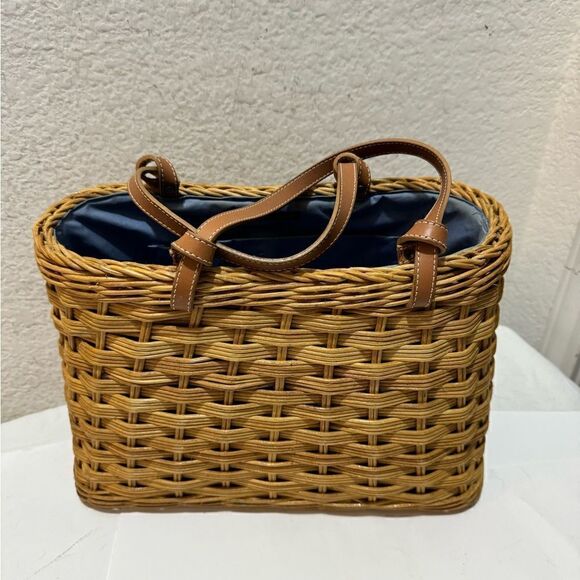 Kate Spade wicket Woven Basket - Picture 1 of 8
